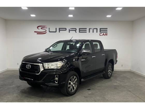 TOYOTA HILUX 2.8 SRV 4X4 CD 16V DIESEL 4P AUTOMÁTICO TOYOTA HILUX 2.8 SRV 4X4 CD 16V DIESEL 4P AUTOMÁTICO